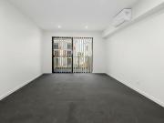 Boutique Apartment Living in the Heart of Hope Island