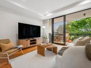 Boutique Apartment with Stunning Dual Terrace Design