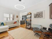 Boutique Bellevue Hill 2 Bedroom + Study or Nursery & LUG