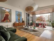 BOUTIQUE INNER CITY LIFESTYLE!