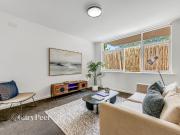 Boutique living, brilliant position