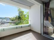 Boutique | North Facing | Leafy Surrounding Boutique | North Facing | Leafy Surrounding