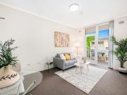 Boutique One Bed Unit, a Walk to Darling Street Village