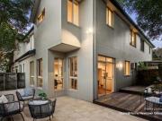 Boutique Townhouse with a Serene Northern Setting