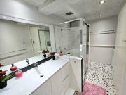 Boutique Two Bedroom Apartment Furnished!
