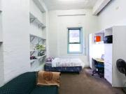 Bouverie Residence Studio Apartment