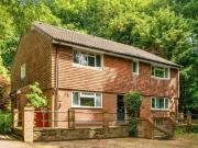 Bowden Lane, High Wycombe, 2 Bedroom Maisonette