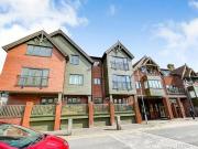 Bowling Green Court, Brook Street, 2 Bedroom Flat
