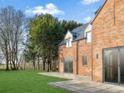 Bowling Green, Fosse Way, 5 Bedroom Detached