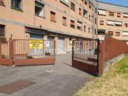 Box affitto in condominio con sicurezza!