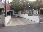 Box di 15 mq a Garbatella, Navigatori, Ostiense Roma