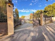 Box / Garage in vendita a Genova GE