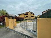 Box / Garage in vendita a Gerenzano VA