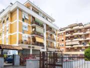 Box / Garage in vendita a Guidonia Montecelio RM
