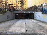 Box / Garage in vendita a Milano MI