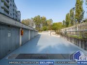 Box / Garage in vendita a Peschiera Borromeo MI