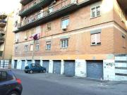 Box / Garage in vendita a Roma RM