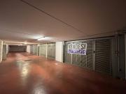Box / Garage in vendita a Roma RM