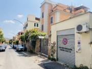 Box / Garage in vendita a Roma RM