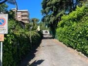 Box / Garage in vendita a Roma RM