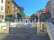 Box / Garage in vendita a Roma RM