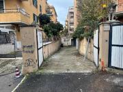 Box / Garage in vendita a Roma RM