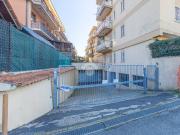 Box / Garage in vendita a Roma RM