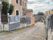 Box / Garage in vendita a Roma RM