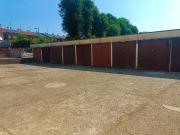 Box / Garage in vendita a Segrate MI