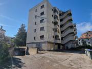 Box / Garage in vendita a Terni TR