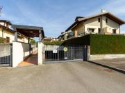 Box / Garage in vendita a Usmate Velate MB