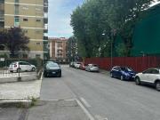 Box Garage Posto Auto in Vendita a Milano Via Trani