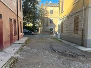 Box in vendita a Modena
