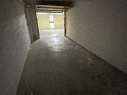 Box na Rua Maria Carlota D´Oliveira para arrendar!