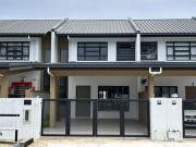 Boxhill 76 Brand New Double Storey Terrace Intermediate...