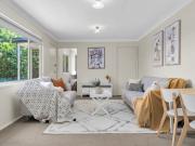 Bradbury, 33A St Johns Road