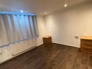 Bradfield Drive, Barking IG11, 1 bedroom flat to rent...