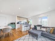 Bradley Road, Clapham, 1 Bedroom Flat