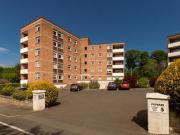 Braehead Park, Edinburgh, 3 Bedroom Apartment