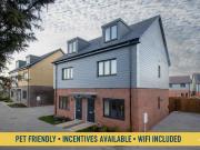 Braford Close, Milton Keynes MK8 3 bed townhouse to rent...