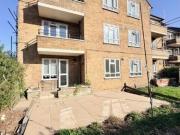 Braintree Road, Dagenham, RM10 7NB, Property for rent