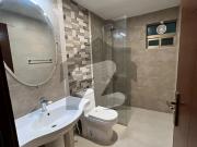 Brand new 12 marla 4 bedroom apartment available for...