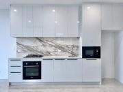 Brand NEW 1 Bedroom Apartment with LARGE Study Room &...