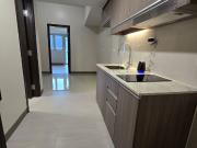 Brand New 1 Bedroom Semi Furnished Park Mckinley West...