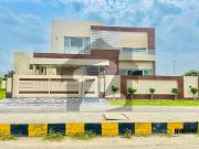 Brand New 1 Kanal Ultra Modern Bungalow Built with... Brand New 1 Kanal Ultra Modern Bungalow Built with...