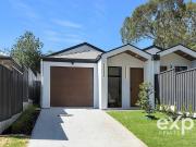 3 X BRAND NEW HOMES 1ST HOME BUYER GRANT ELIGIBLE Only 1...