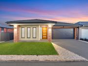 Brand New 25 square Metricon Master piece North facing...