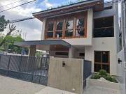 Brand new 2 storey H&L with roofdeck in Mountainview...