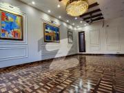 Brand new 300y designer bungalow near park and masjid...