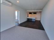 Brand New 3 Bedrooms Home with Amazing View on Level 58
